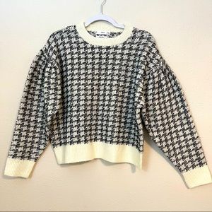 MNG - Woolblend, Houndstooth Crop Sweater, Size S